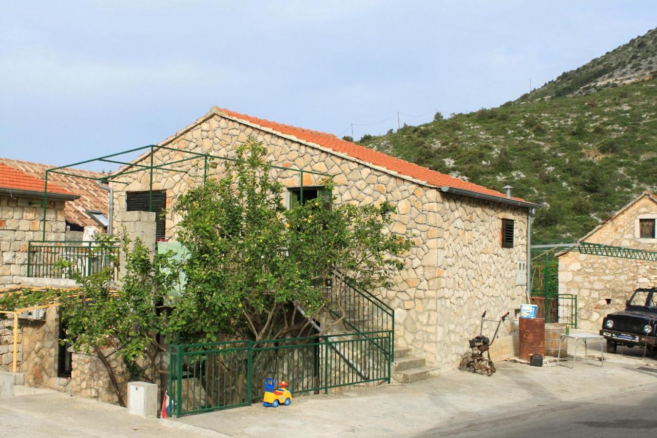 Apartments With A Parking Space Ivan Dolac, Hvar - 8753 Екстериор снимка